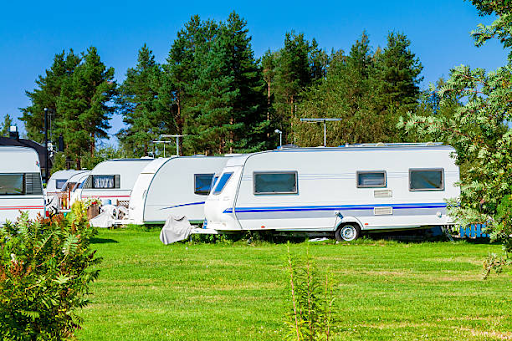 How to Choose the Perfect RV Resort