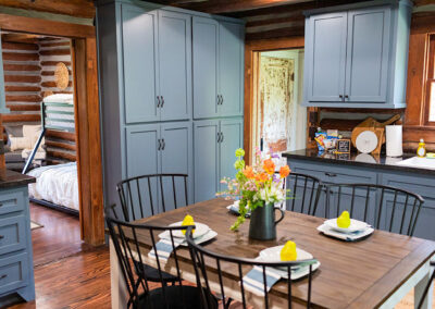 2abcfb8c dcf7 4c29 ba74 e646410434f0