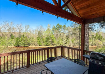 two creeks crossing resort cabin