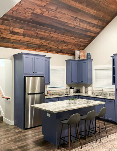 two creeks crossing resort treehouse