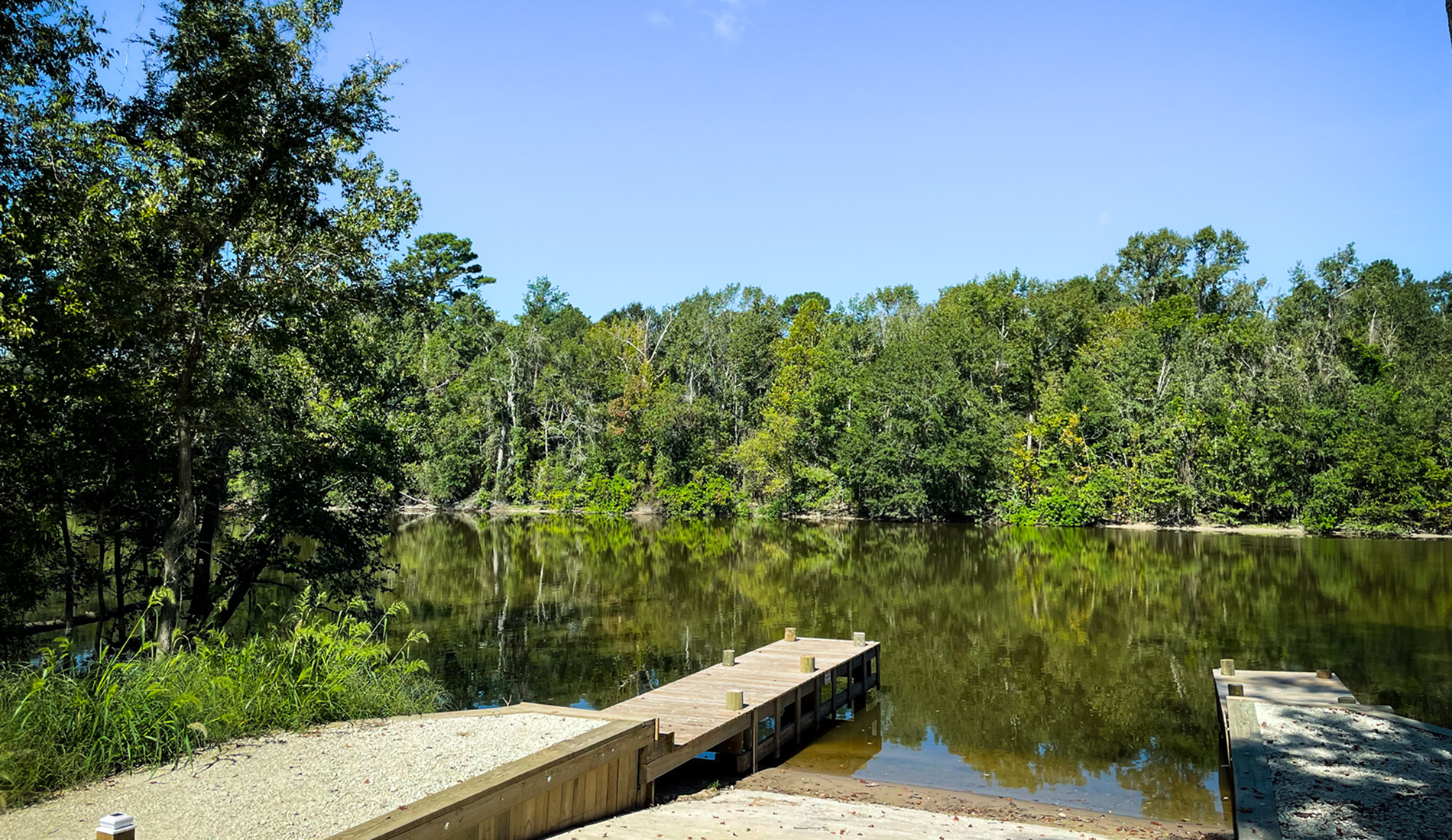 two creeks crossing resort boat dock